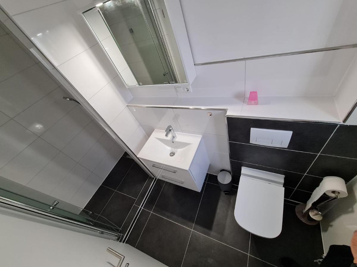Roggendorf Zimmervermietung Köln Dış mekan fotoğraf