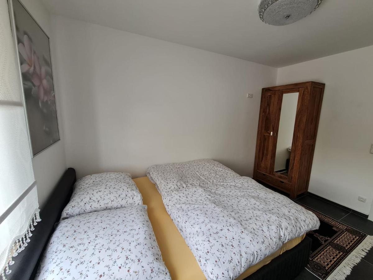 Roggendorf Zimmervermietung Köln Dış mekan fotoğraf