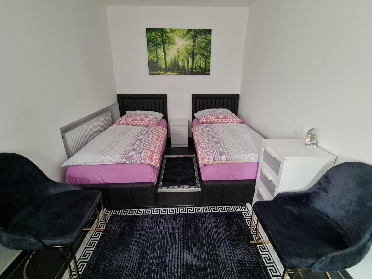Roggendorf Zimmervermietung Köln Dış mekan fotoğraf